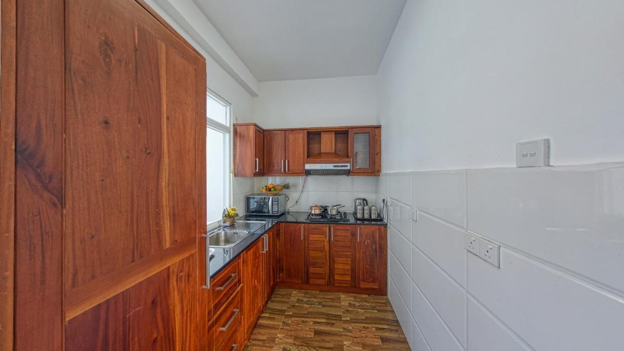 Ocean Breeze Apartment Colombo Exterior foto